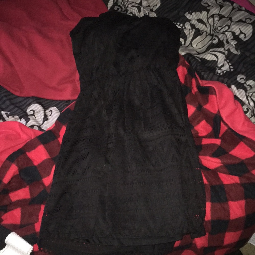 Black lace dress